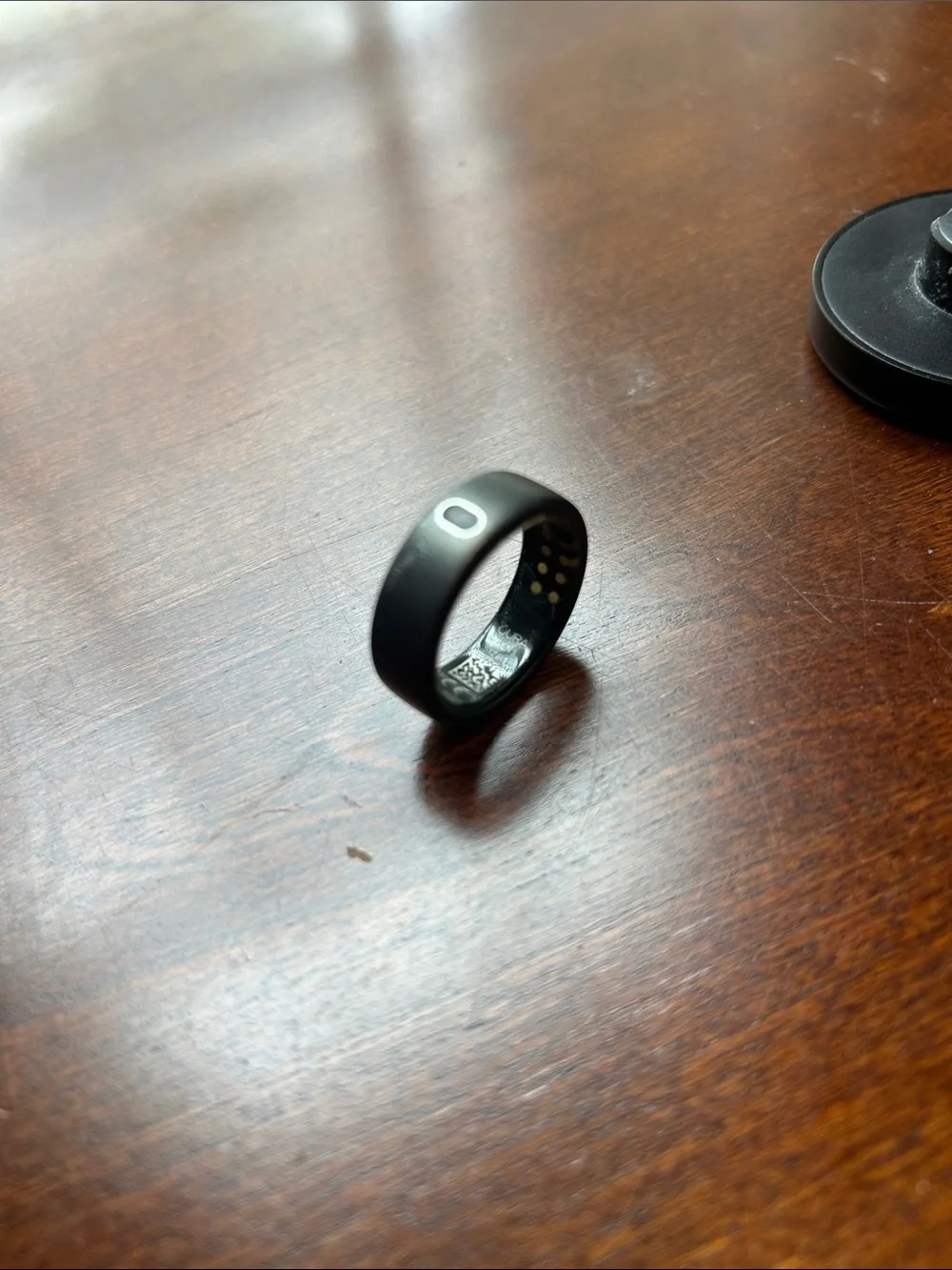 Oura ring gen 3 size 11 (with charger)